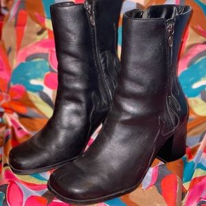 Moms vintage rare Harley boots in black authentic leather /Size : 8.5- EUR:39.5